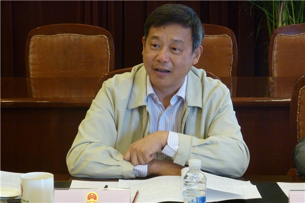 许德明主任对本区审改工作取得的成效予以充分肯定,并希望杨浦继续做